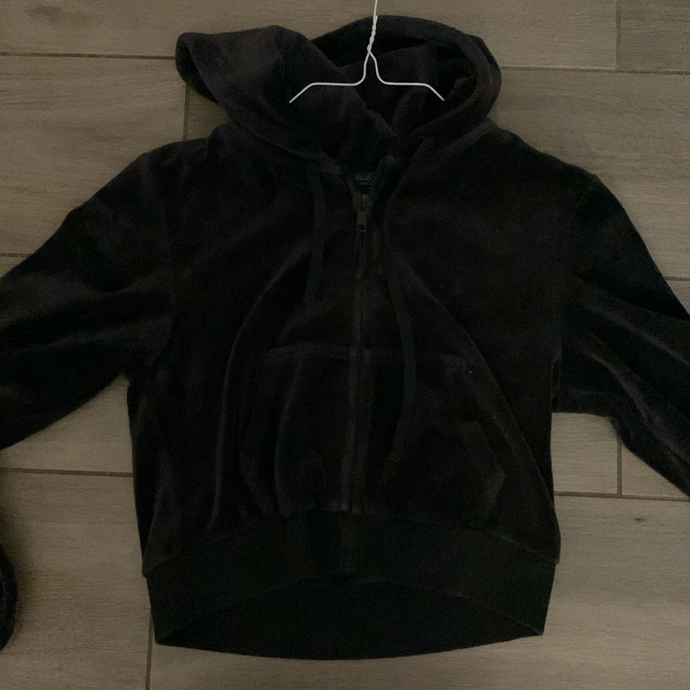 Y2K velvet black cropped hoodie